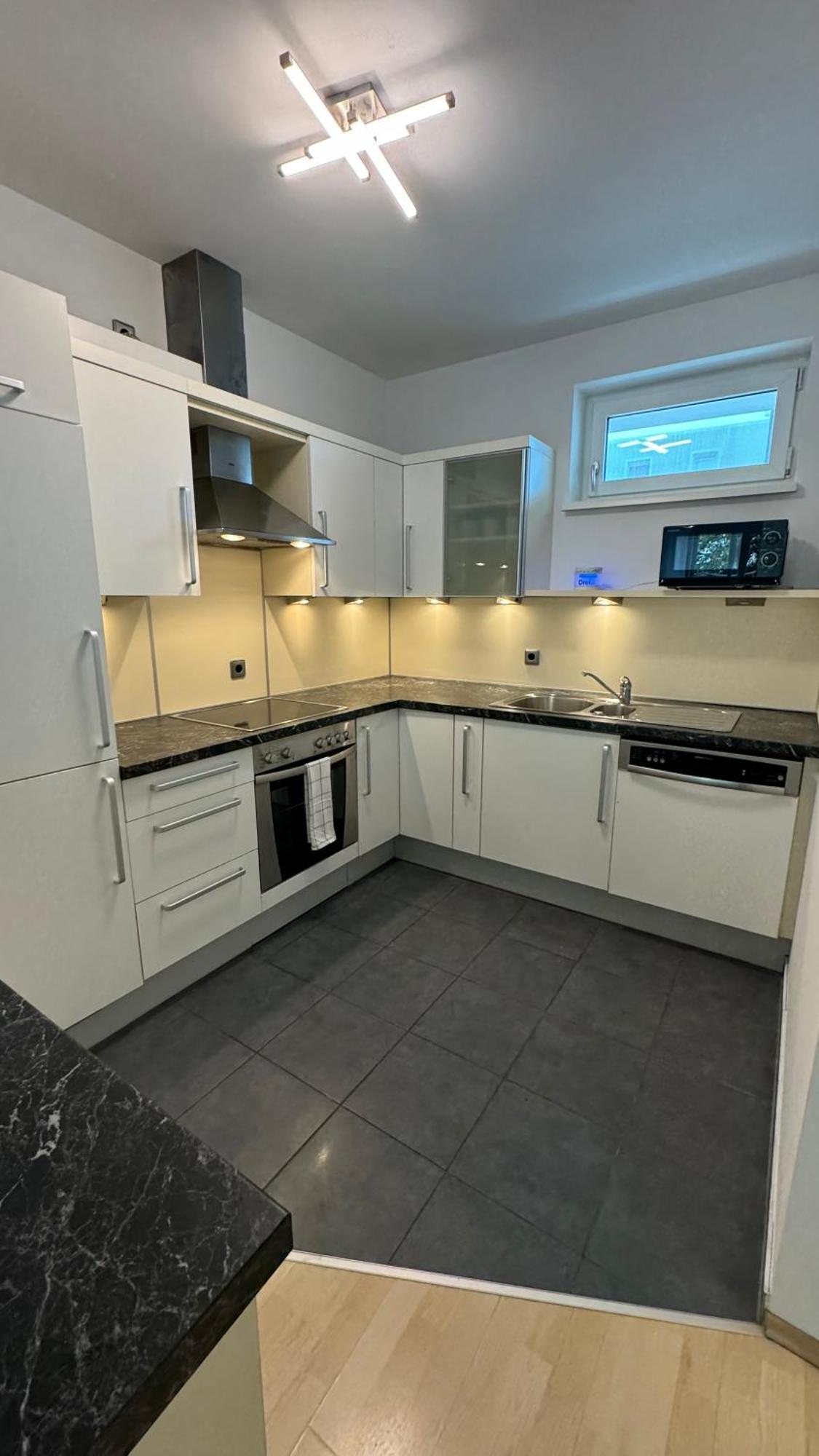 City Apartement Linz Fuer 5 Gaeste Mit Self-Checkin Und Kueche Екстериор снимка